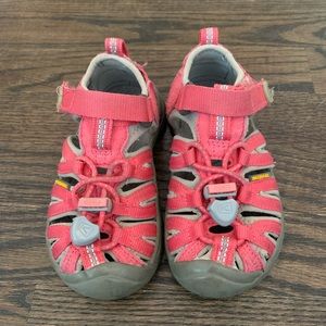 Keen sandals girls pink 9